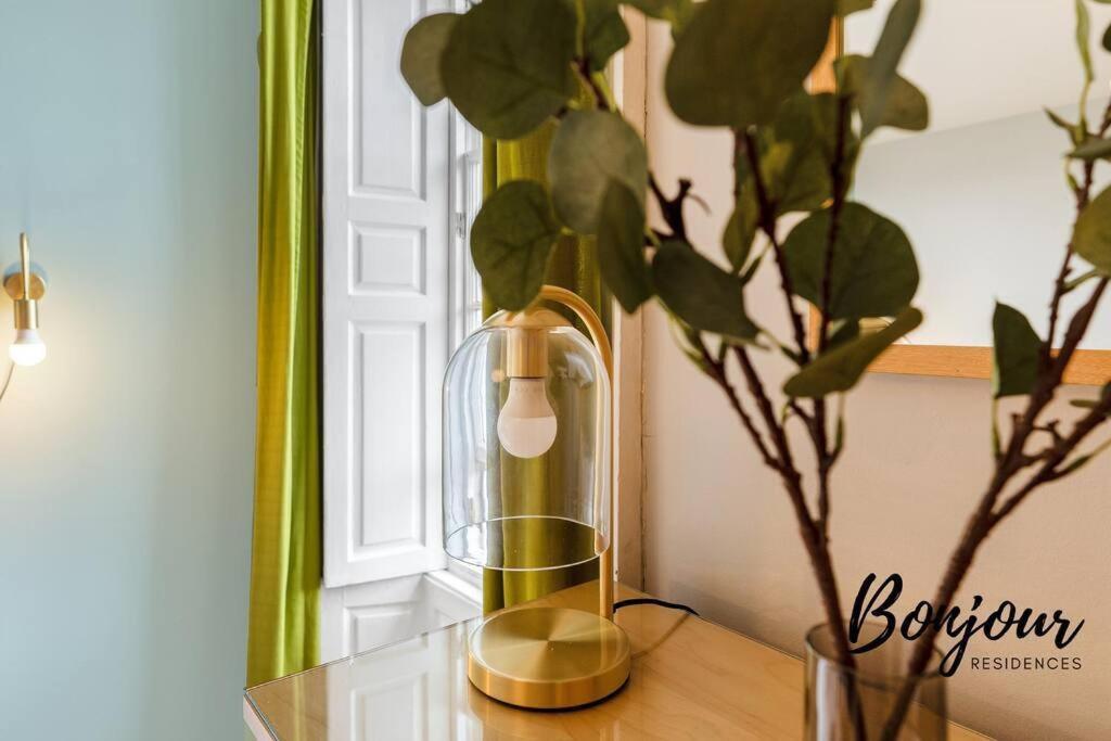 Monge Suite Old Town 2Br-1Ba, Near Royal Mile By Bonjour Residences Édimbourg Extérieur photo